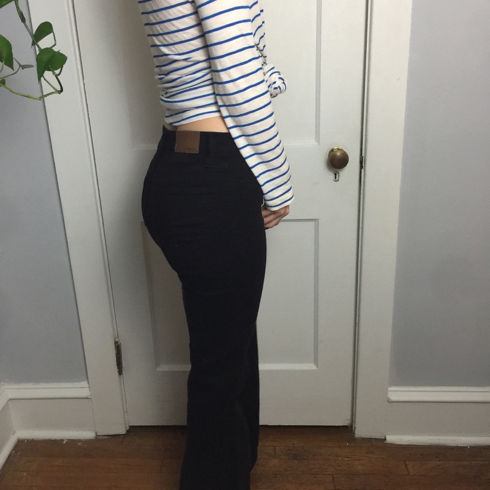 Madewell Black Flea Market Flare Denim Jeans - Picture 8 of 8